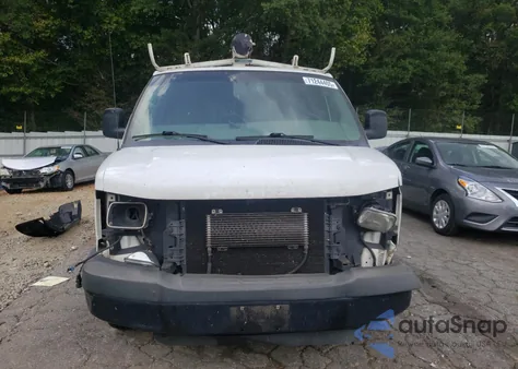 2013 Chevrolet Express G2500 из США, поврежденный, VIN 1GCWGFCA8D1102675